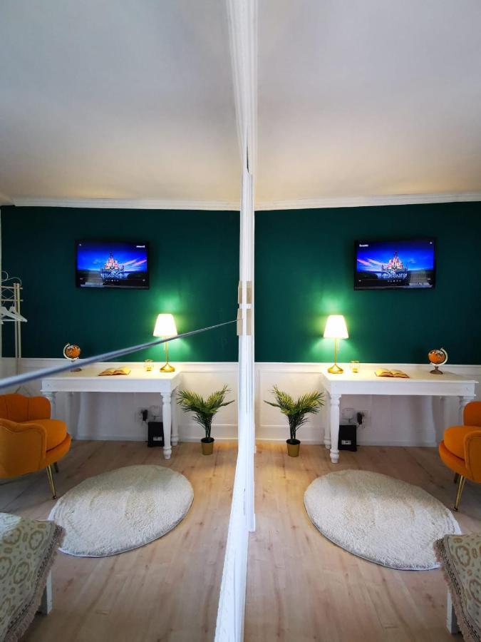 Encanto Apartment Катания Экстерьер фото