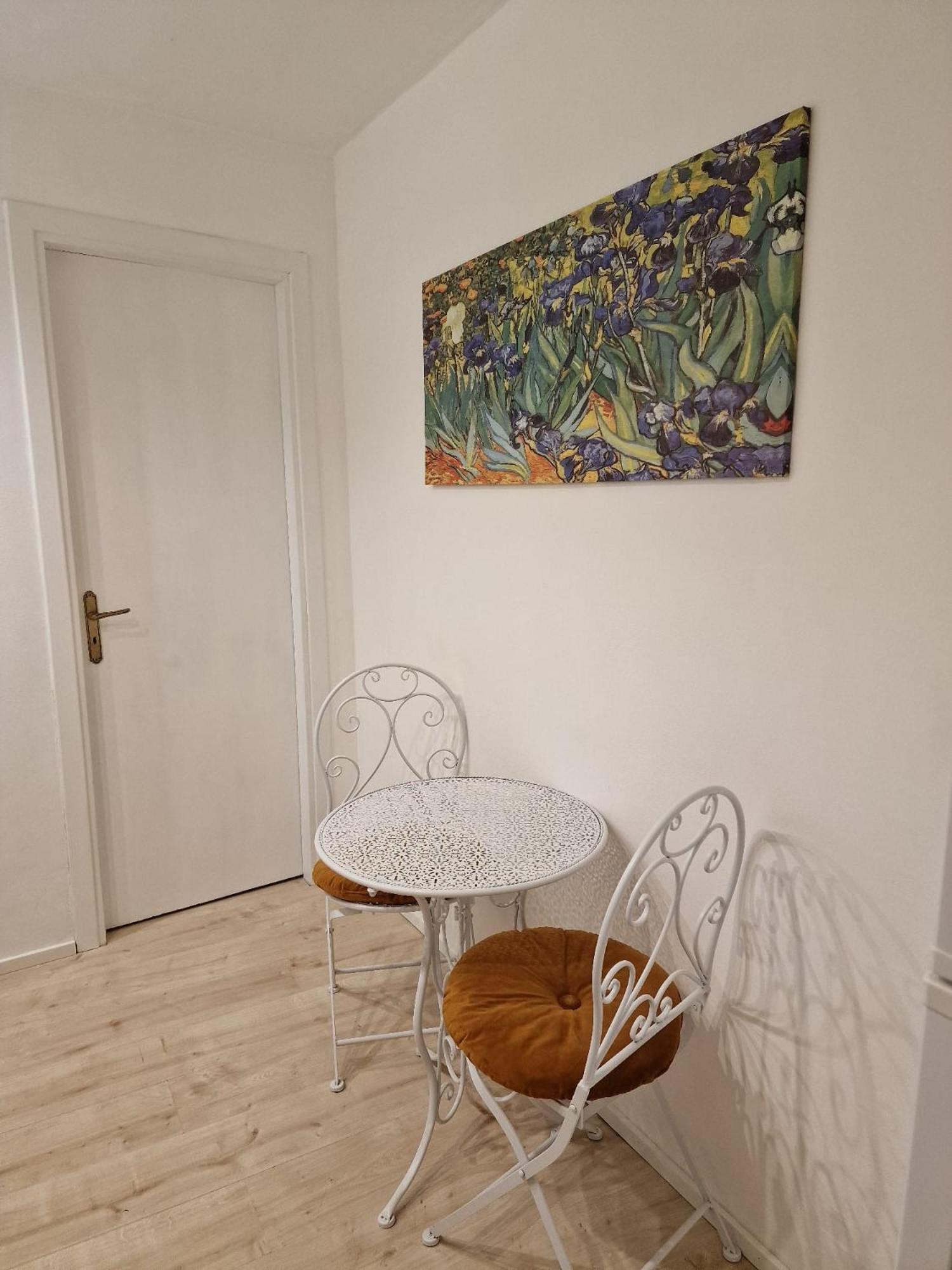 Encanto Apartment Катания Экстерьер фото