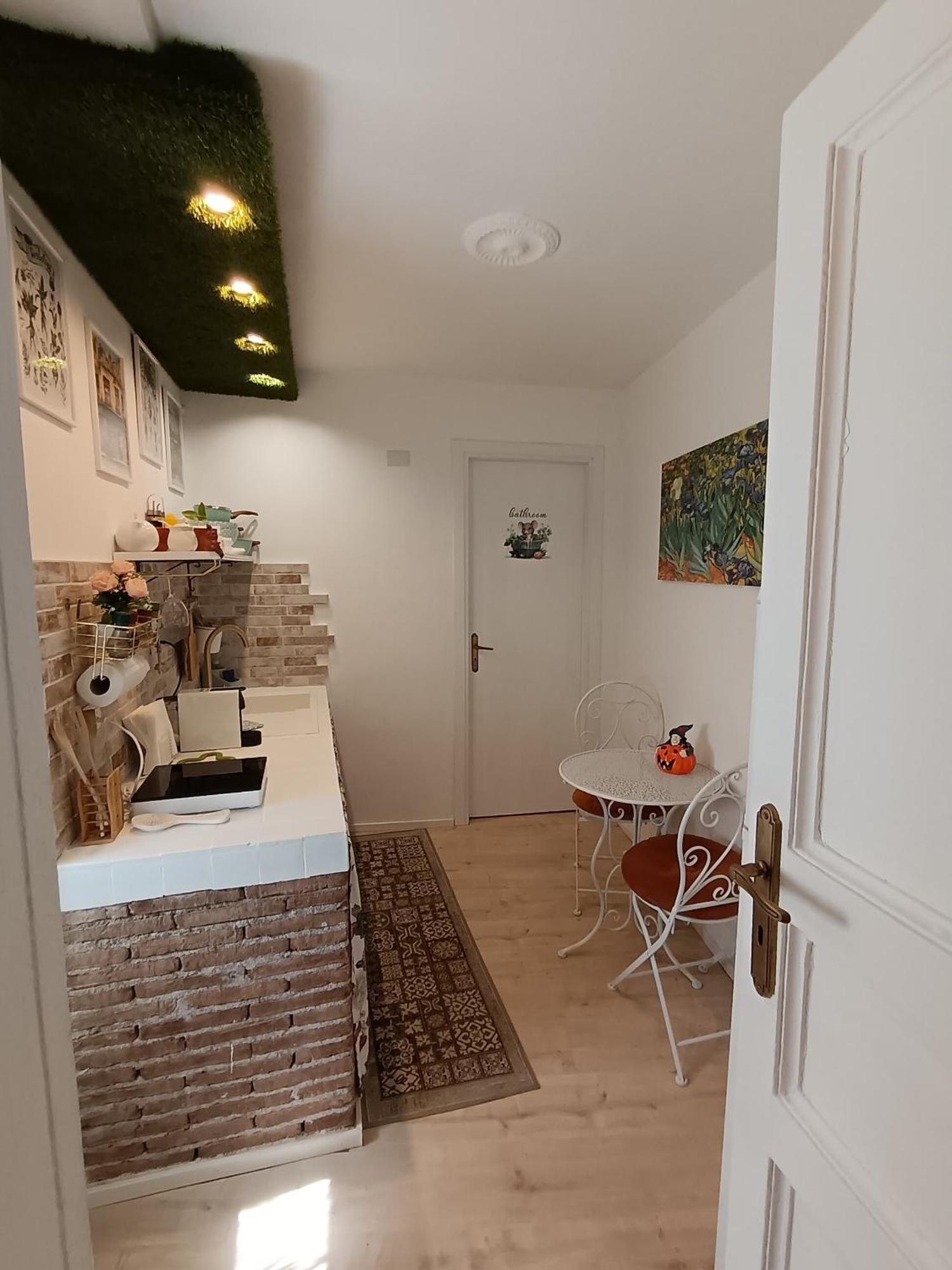 Encanto Apartment Катания Экстерьер фото